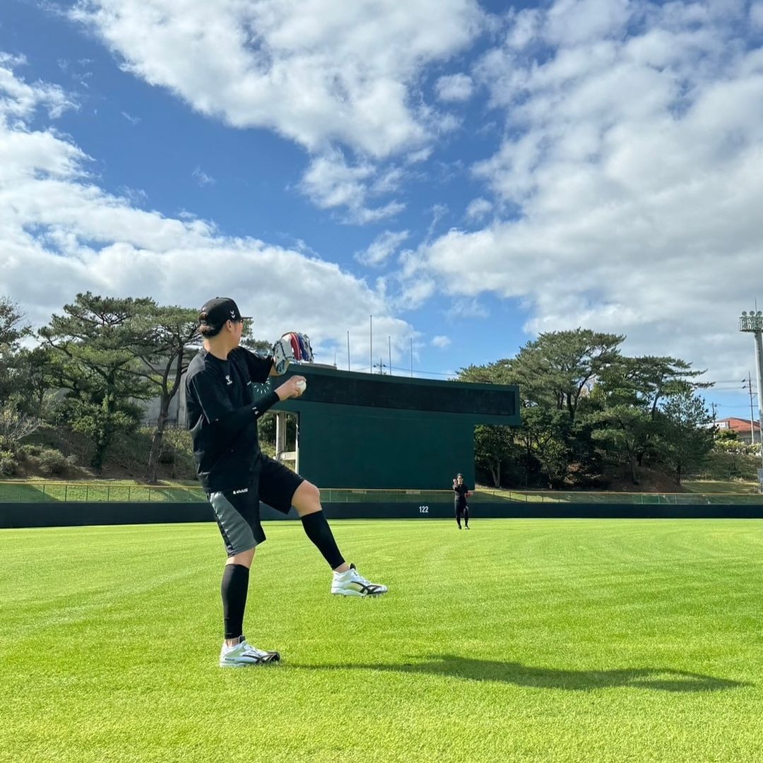 西勇輝 自主トレの現状を報告✨「順調にきてます。」