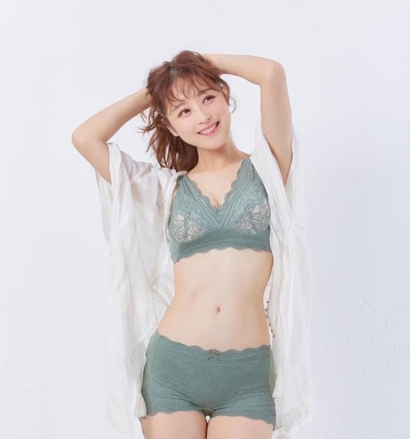 鈴木奈々が5キロ増えた！？「最近ジムサボってたからまた始めるぞー」