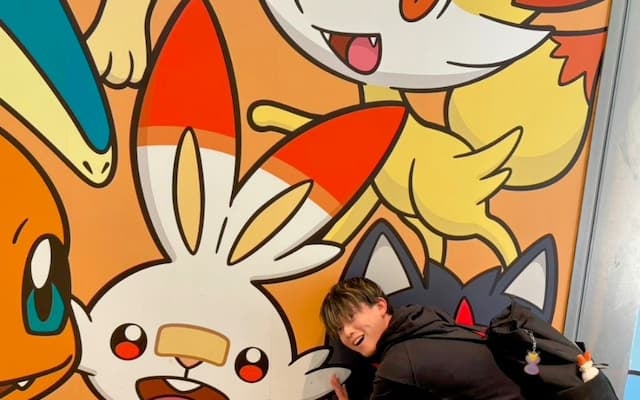 「めちゃくちゃいい写真撮れたので見て」松丸亮吾が大好きなポケモンセンターへ！