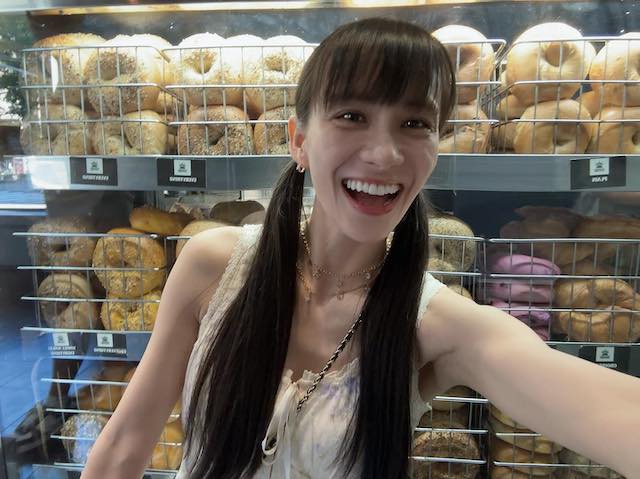 Perfume・あ〜ちゃんの激痩せ姿に心配の声「ちゃんと休んで、ちゃんと食べて」