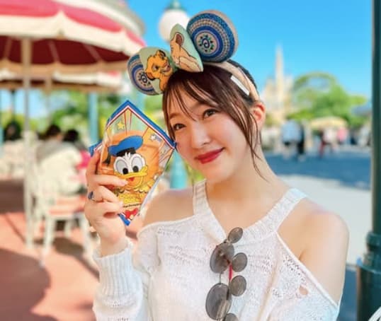 元HKT48・田島芽瑠が夏のディズニーを堪能！