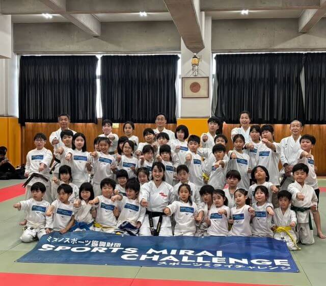 清水希容が子どもたちとスポーツの未来をつなぐ！空手×競泳×バレーの夢の共演