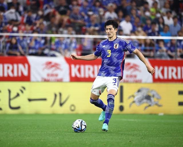 谷口彰悟 試合開始わずか1分での先制ゴール⚽️代表初ゴールに祝福の声💭
