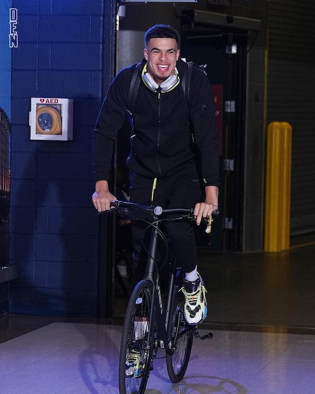 NBAナゲッツ所属マイケル・ポーターJr、”アレ”で試合に来る！？