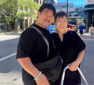 北斗晶、夫婦でショッピングへ👗孫バカ!?「まだ首も座ってないのに...」