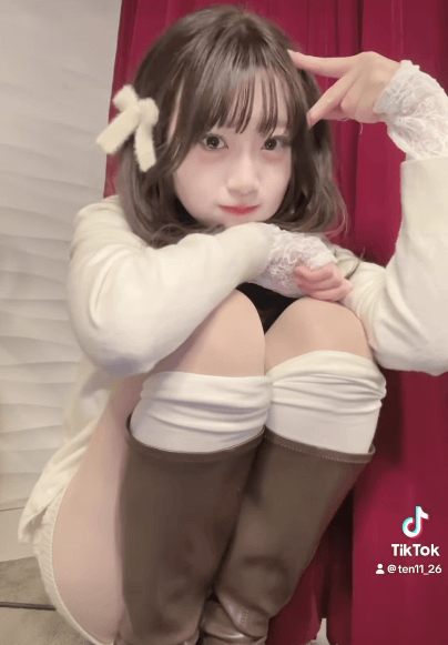 「めちゃくちゃ可愛いやん！」人気チアガール、”甘えた・キャット”モードのポーズ連発にファン昇天！「雪の妖精みたい」