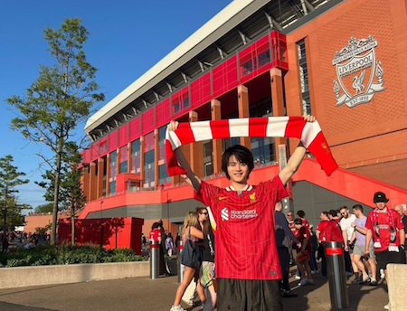 鈴鹿央士が憧れの地であの日本代表と対談⁉︎