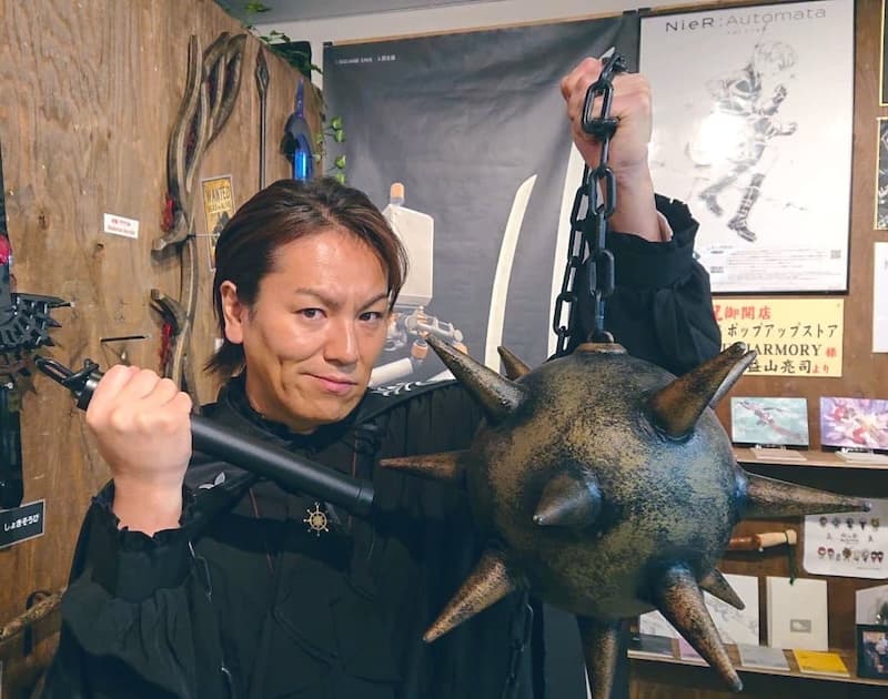 「一撃の破壊力はヤバいぞ！」狩野英孝が新武器を購入！