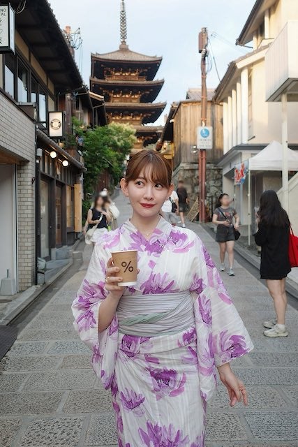 「まって可愛すぎる！！」36歳小嶋陽菜が美しい浴衣姿を公開にファン悶絶