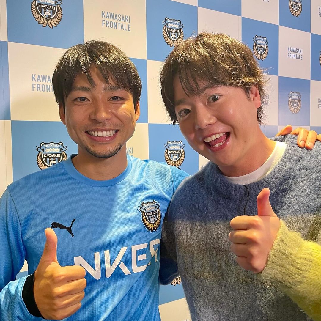 ぺこぱ 川崎F小林悠との2ショット公開✨「2人共とても良い笑顔😀」