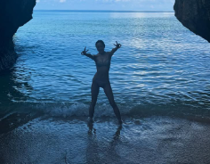 須田亜香里、写真集発売まであと1日！「青の洞窟とっても綺麗でした」