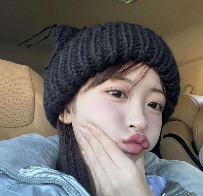 「ゆいちゃんかわいすぎます、、！」FRUITS ZIPPER櫻井優衣、友人との韓国旅行の様子をアップ！