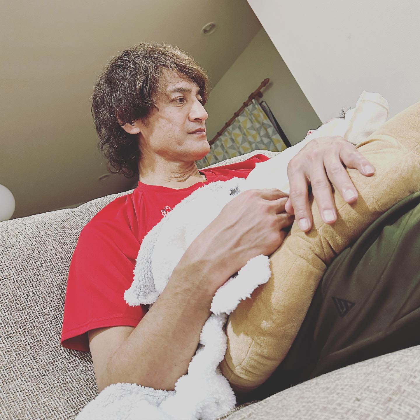 丸山桂里奈  夫・本並の育児に「安心するし信頼が半端ないけど ...」ファンから共感の声続々👀