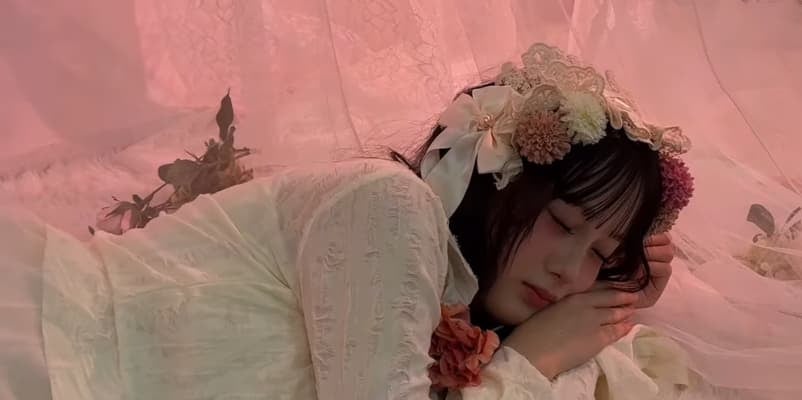 「寝顔が天使すぎる！」本田紗来　撮影のオフショットを公開！