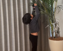 安田美沙子、次男の“あざと可愛い”姿にメロメロ「結局かわいい…」