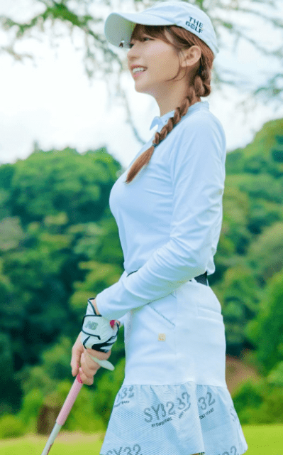 Go!Go!ゴルフ女子部・桜りん、"アース・モンダミンカップ"BS10アンバサダーに就任！可愛すぎるミニスカゴルフウエアに注目集まる