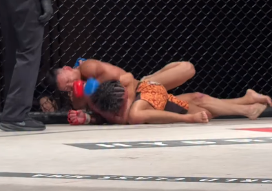 パンクラス 木本海人、容赦なき肘打ち連打でTKO勝利を収める