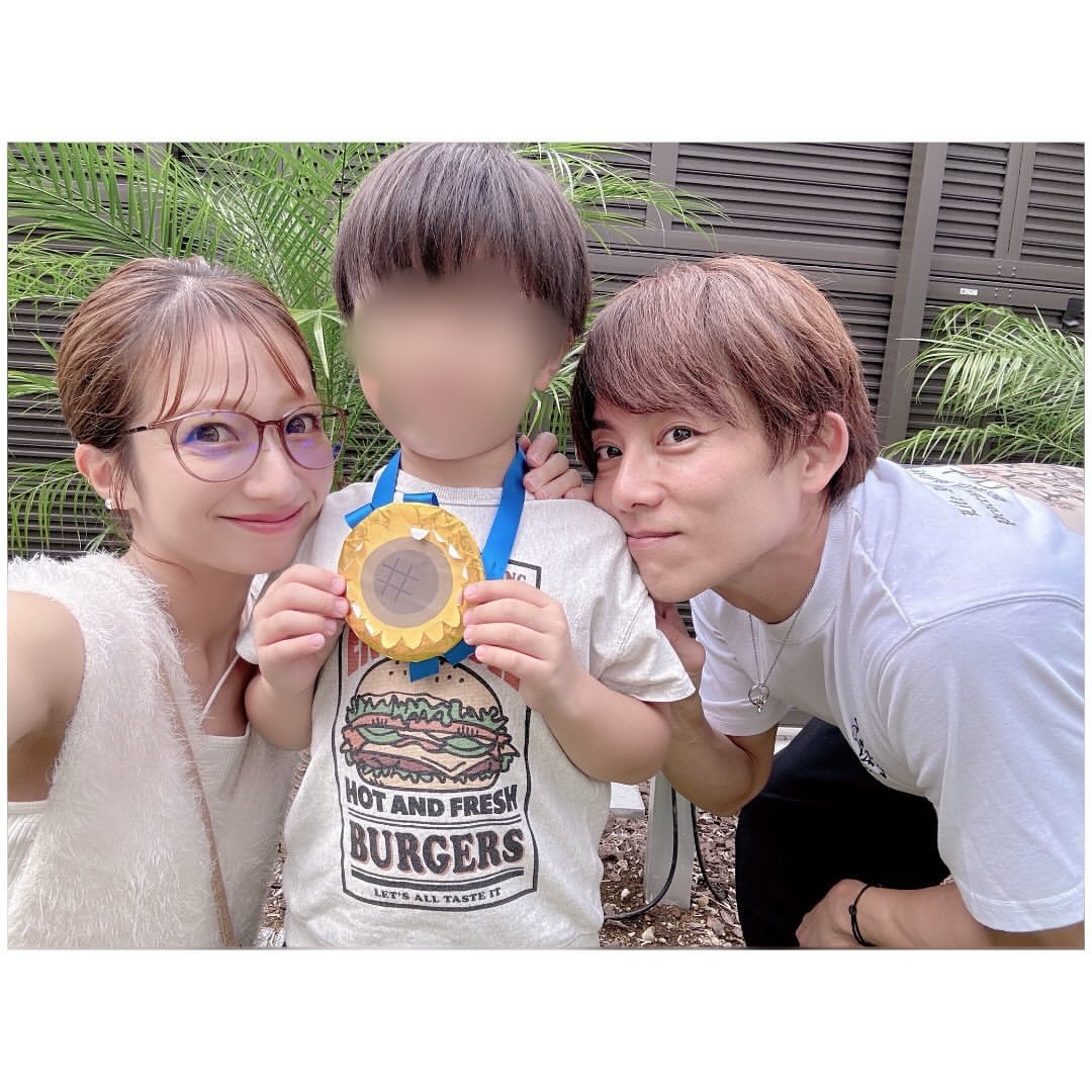 辻希美 子供の運動会に夫・杉浦太陽と参加！「登場シーンで私の涙腺破壊ょ」