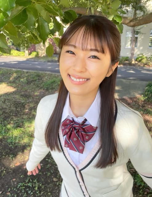 「高校生でいけますね！」「可愛すぎる」あの元NMB48人気メンバーが制服姿を公開！