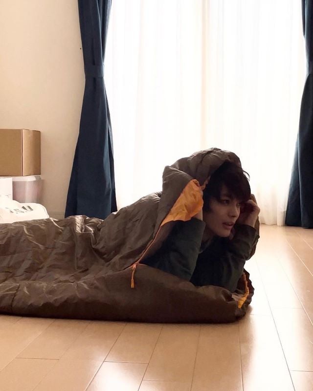 「ミノムシ紅葉🍁最高」神尾楓珠のぬくぬくショットが話題に☀