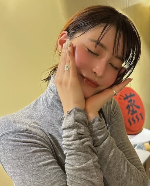 「蒸されてきました」グラドル・岸明日香の汗だくな体にファン大歓喜！