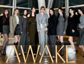 NiziU『AWAKE』リリース記念YouTube Live開催！オリコンデイリー1位にファン歓喜！