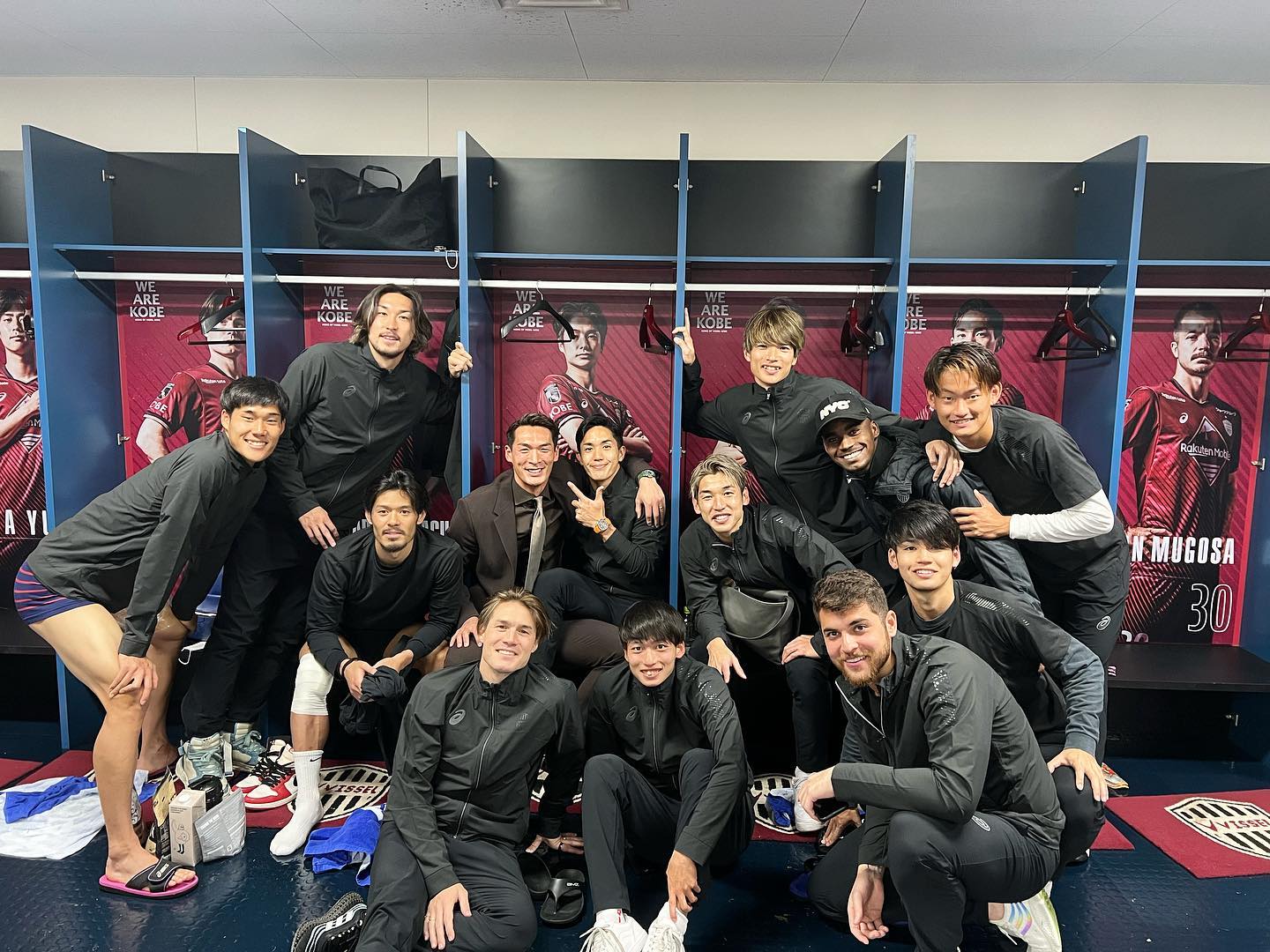 槙野智章「勝利の女神」 !? 引退セレモニーでチームメイトから労い⚽️🔥