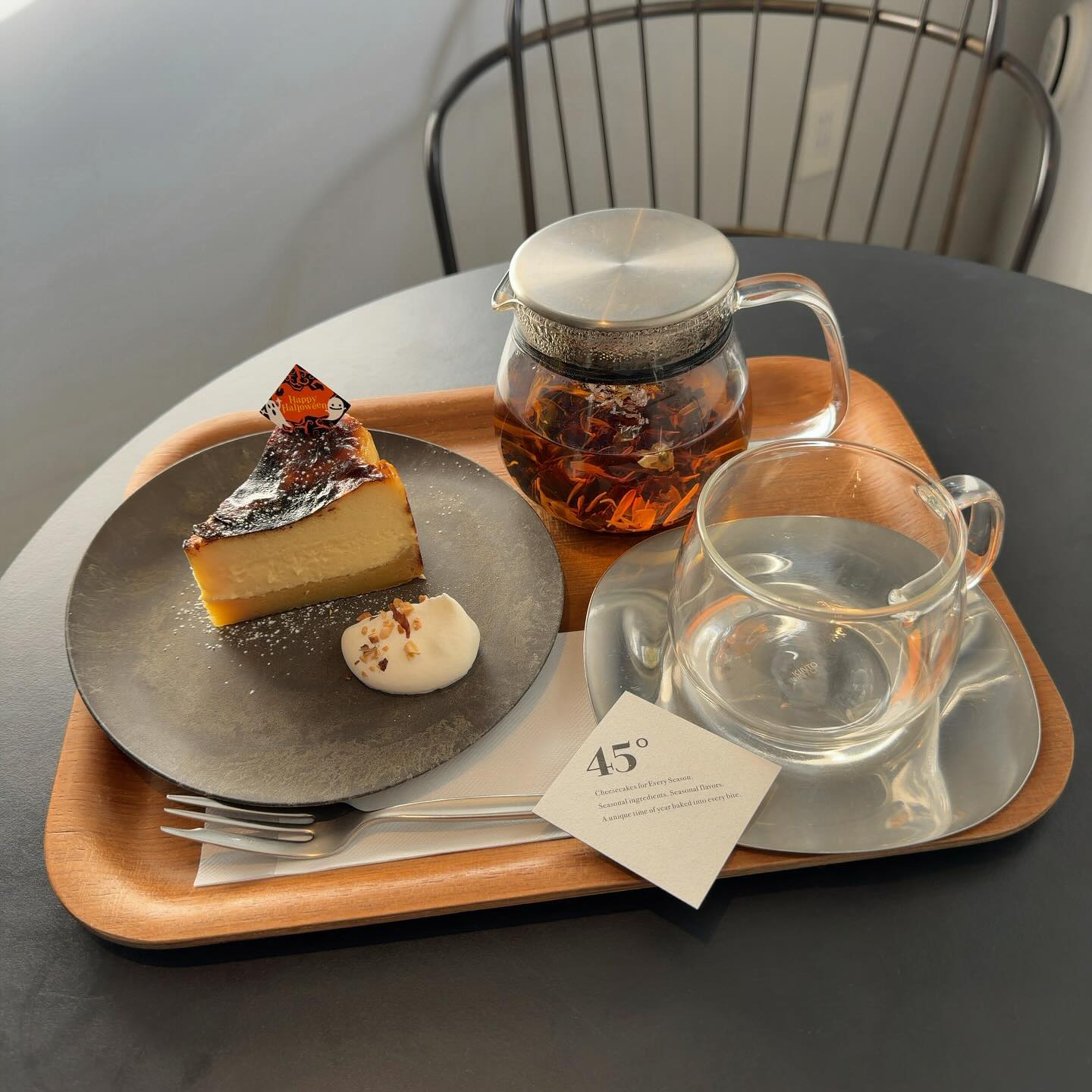 川澄奈穂美、新潟カフェで“ご褒美チーズケーキ”堪能　「他の味も食べたい！」と笑顔のスイーツ時間を報告