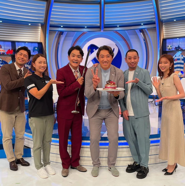 内川聖一、サプライズ誕生日ケーキに笑顔「本当に嬉しかったです！！」