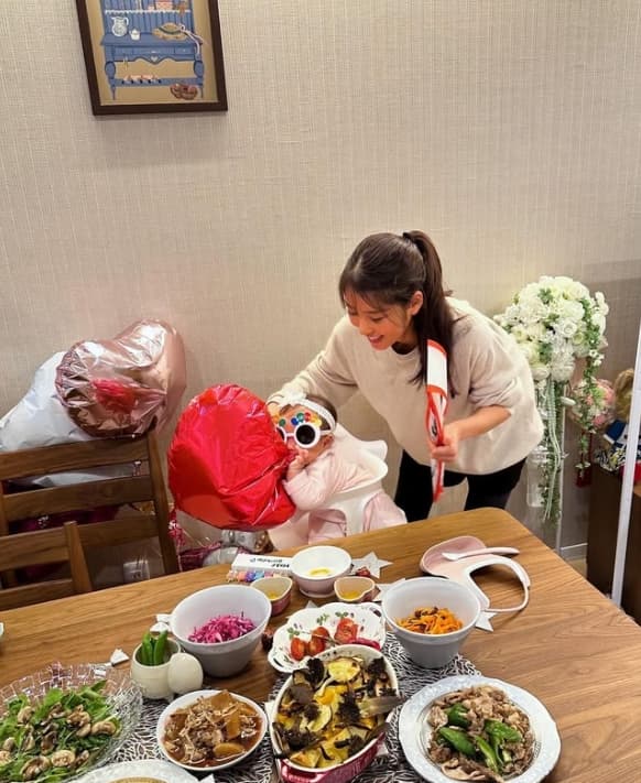 アナウンサー〇〇が「離乳食アートに挑戦！でも難易度高すぎた…笑」ハーフバースデーのお祝い