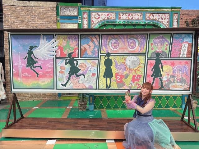 「〇〇優勝しました」中川翔子、春を感じる衣装で自身が描いた芸術的なアートを公開！