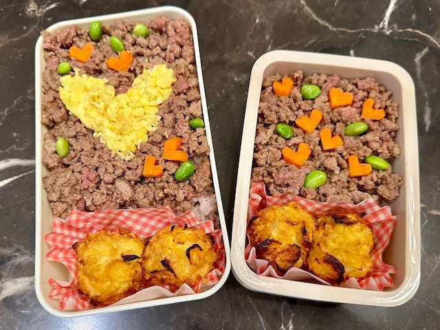 「最高のバレンタインギフトですね😍🍱💖」つんく♂の愛妻弁当が話題に💕