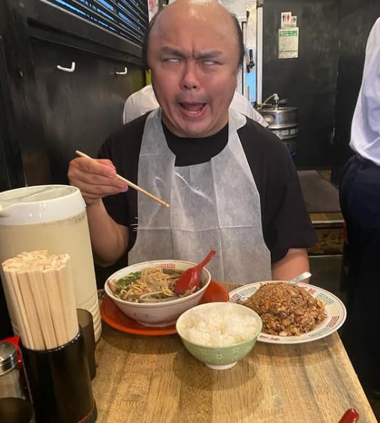 クロちゃん　菊地流！？チャーハンとライスの新しい楽しみ方とは？