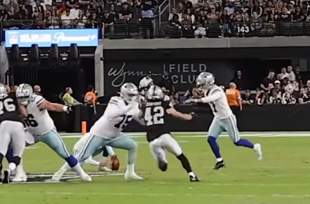 NFL ベテランWR、貫禄漂う最新ショット公開