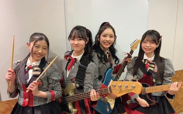 「こんな幸せなことあるのかって…」NMB48メンバーがイベントでバンド結成！幸せショットを投稿