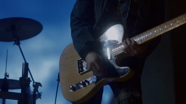 Official髭男dismの新曲が配信スタート！アオハルなMVも公開