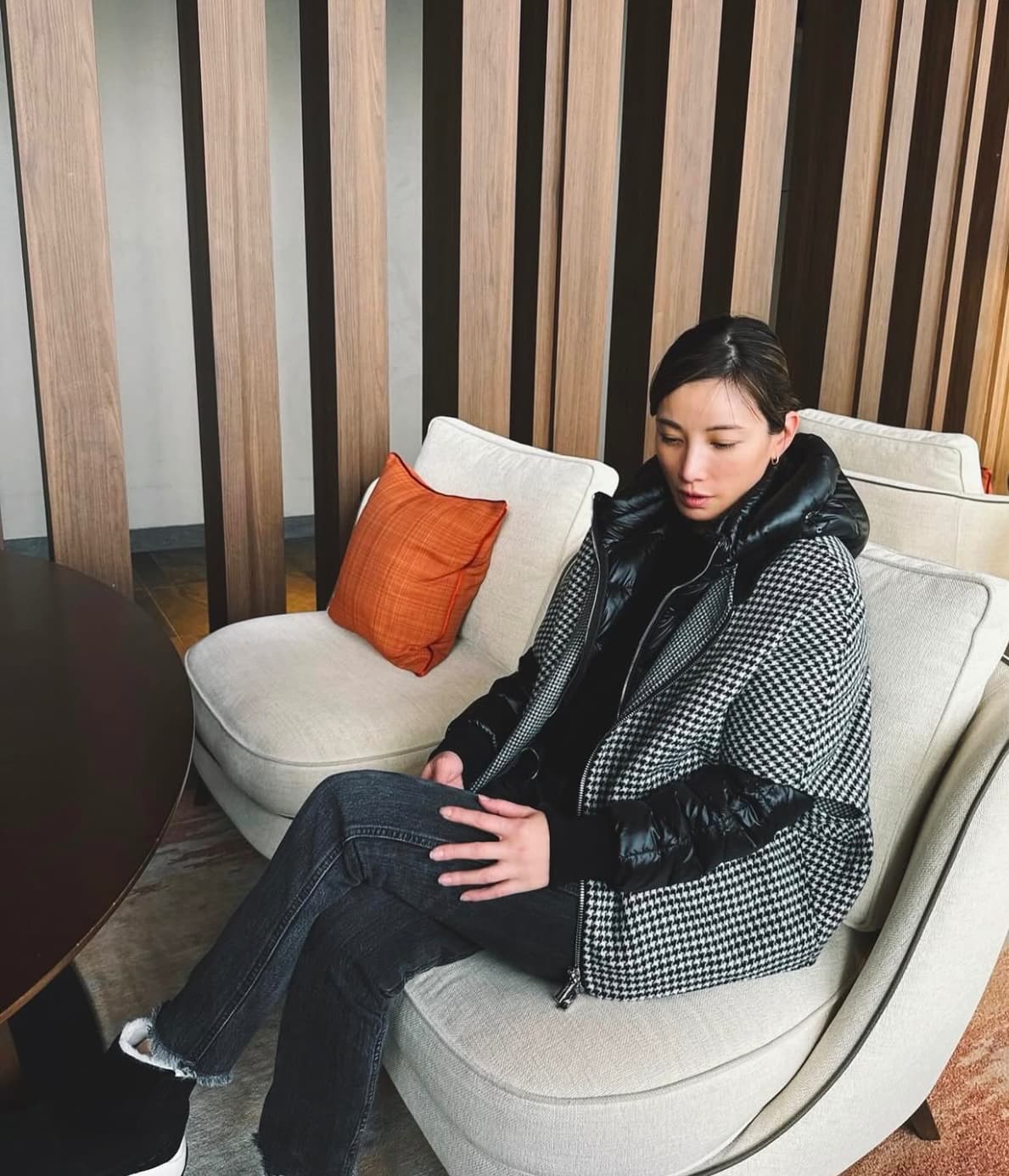 「雪景色とあいちゃんの組み合わせはエモい」加藤あい、最新ショットに称賛の嵐！