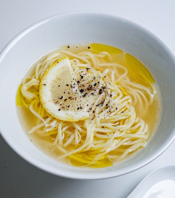 塩レモンラーメンが5分でできる！？”ラクうまレシピ”まみがサッパリ&簡単レシピを公開！