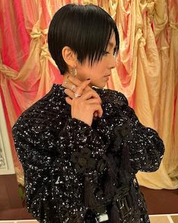 「良過ぎて息止まった」人気女優が激変！最新ショットにいいね殺到