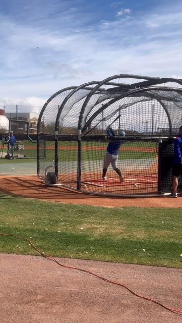 「弾ける快音が気持ちいいね」杉谷拳士、カブス鈴木誠也のバッティング練習ムービー公開！