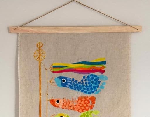 「毎年やれたらなぁ」第二子出産の新井恵理那、家族の足裏スタンプでこいのぼりタペストリーが完成！