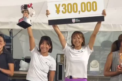 「感動しちゃうよ、 泣きそう」美女ビーチバレーボール・あみすずペア、激レアの”ツアー優勝・表彰式”ムービーを公開！