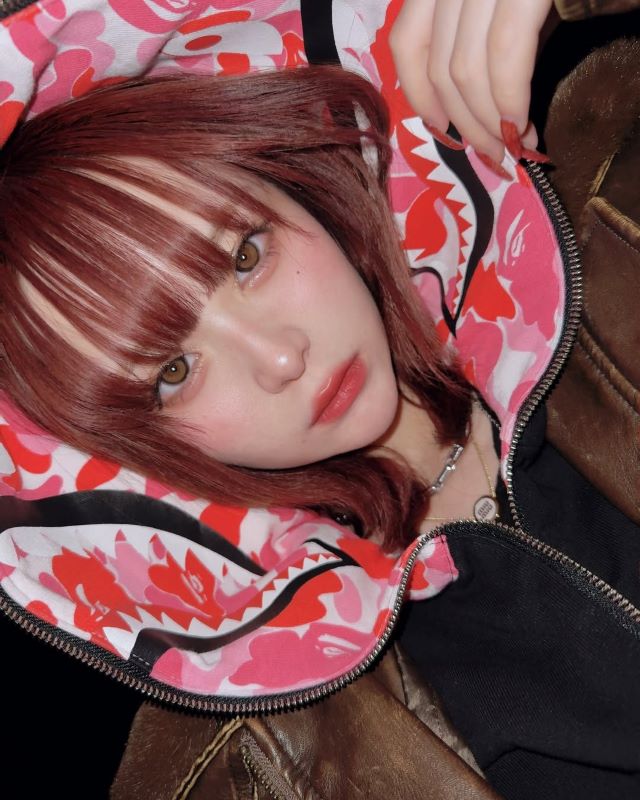 「可愛いじゃん。世界一。」あの有名インフルエンサーの最新私服ショットが話題に