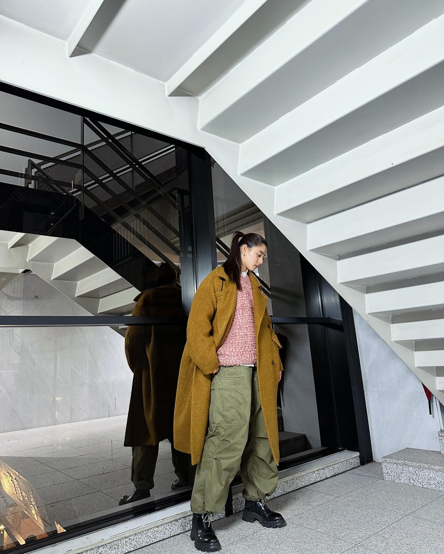 新木優子のミリタリー感あふれる私服に「めちゃくちゃ可愛い😭❣️」