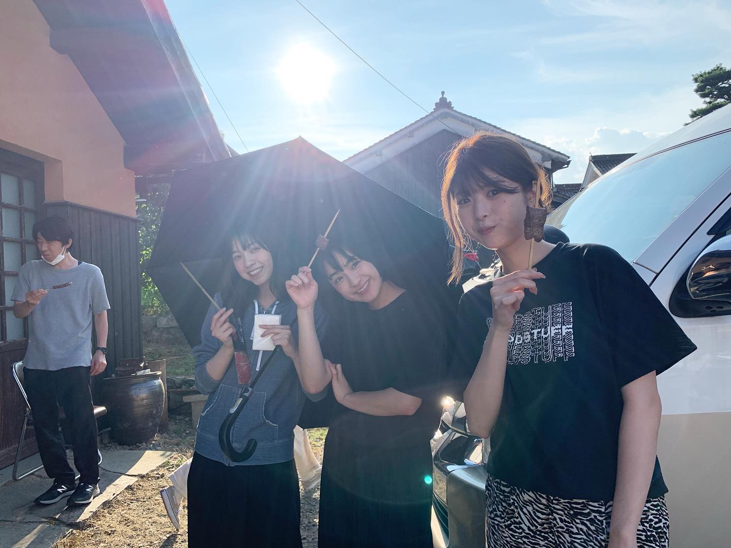 平祐奈さん、元乃木坂46西野七瀬さんら豪華共演者とのオフショットを大公開😍