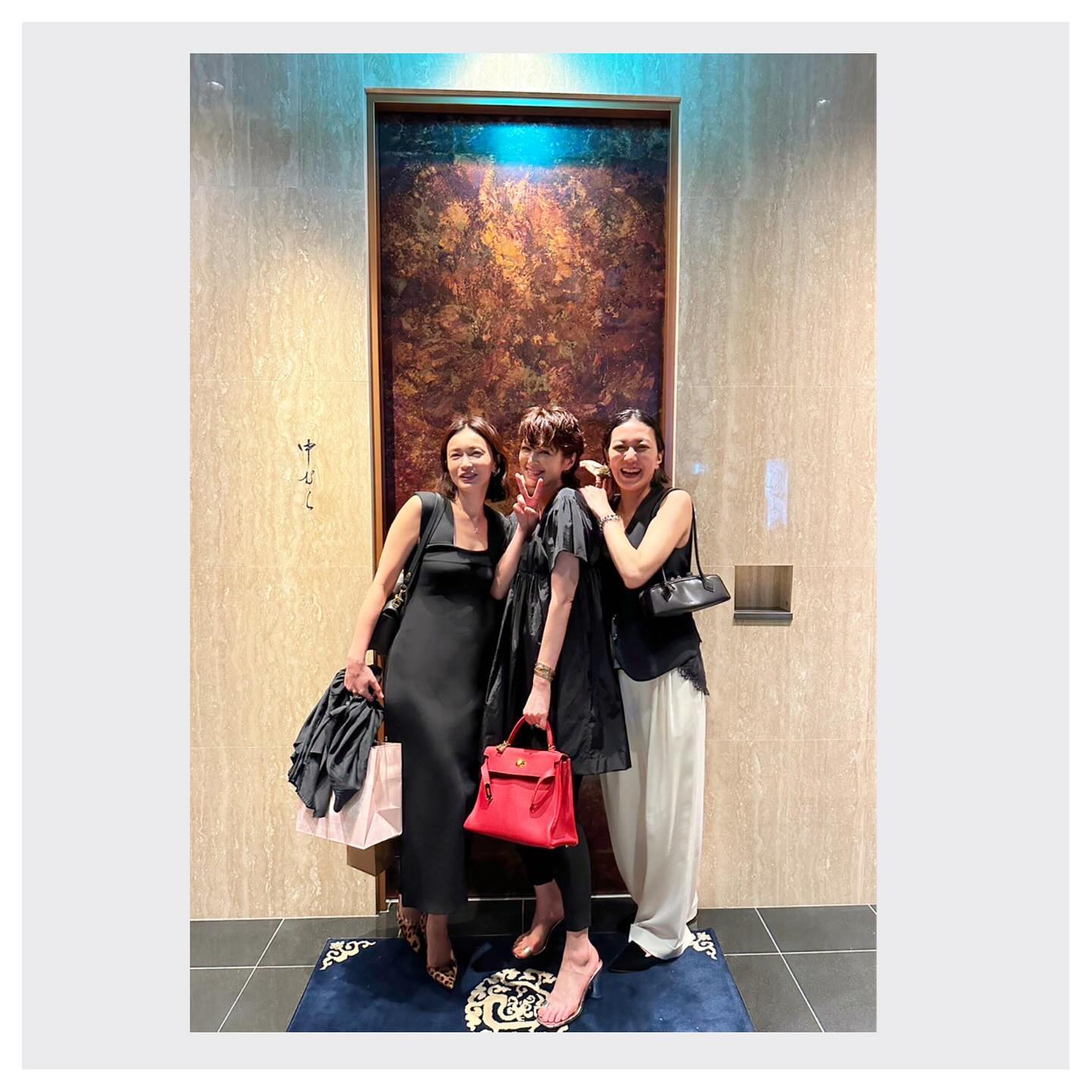 「最強美女軍団」吉瀬美智子、長谷川京子ら豪華美女メンバーとのお食事会にファン悶絶