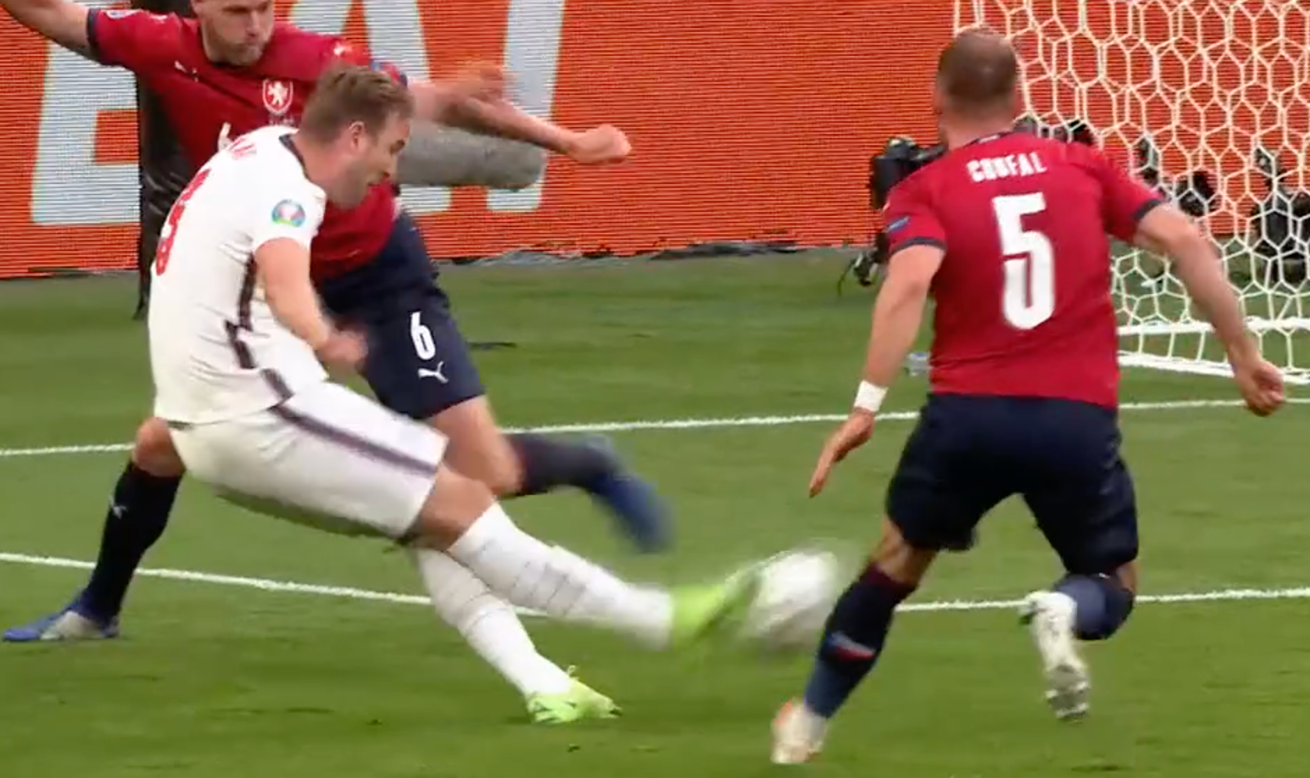 【ハイライト】UEFA EURO 2020TM サッカー欧州選手権 グループD チェコ vs. イングランド