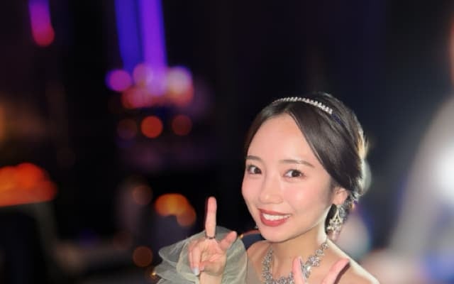 「本当に夢のような幸せな思い出です！」元日向坂46・齊藤京子が美しいドレス姿を披露
