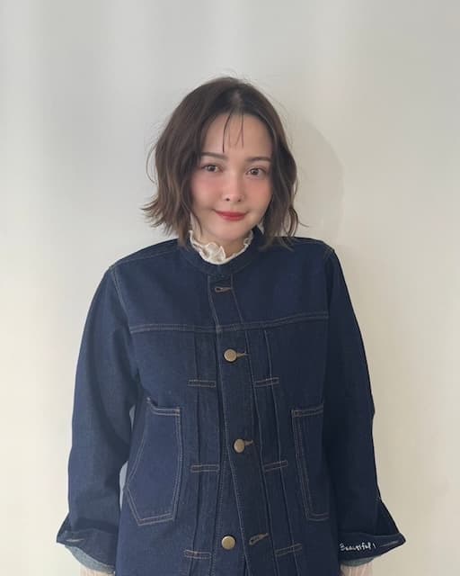 玉城ティナがゆるふわカール！激カワショットが話題に