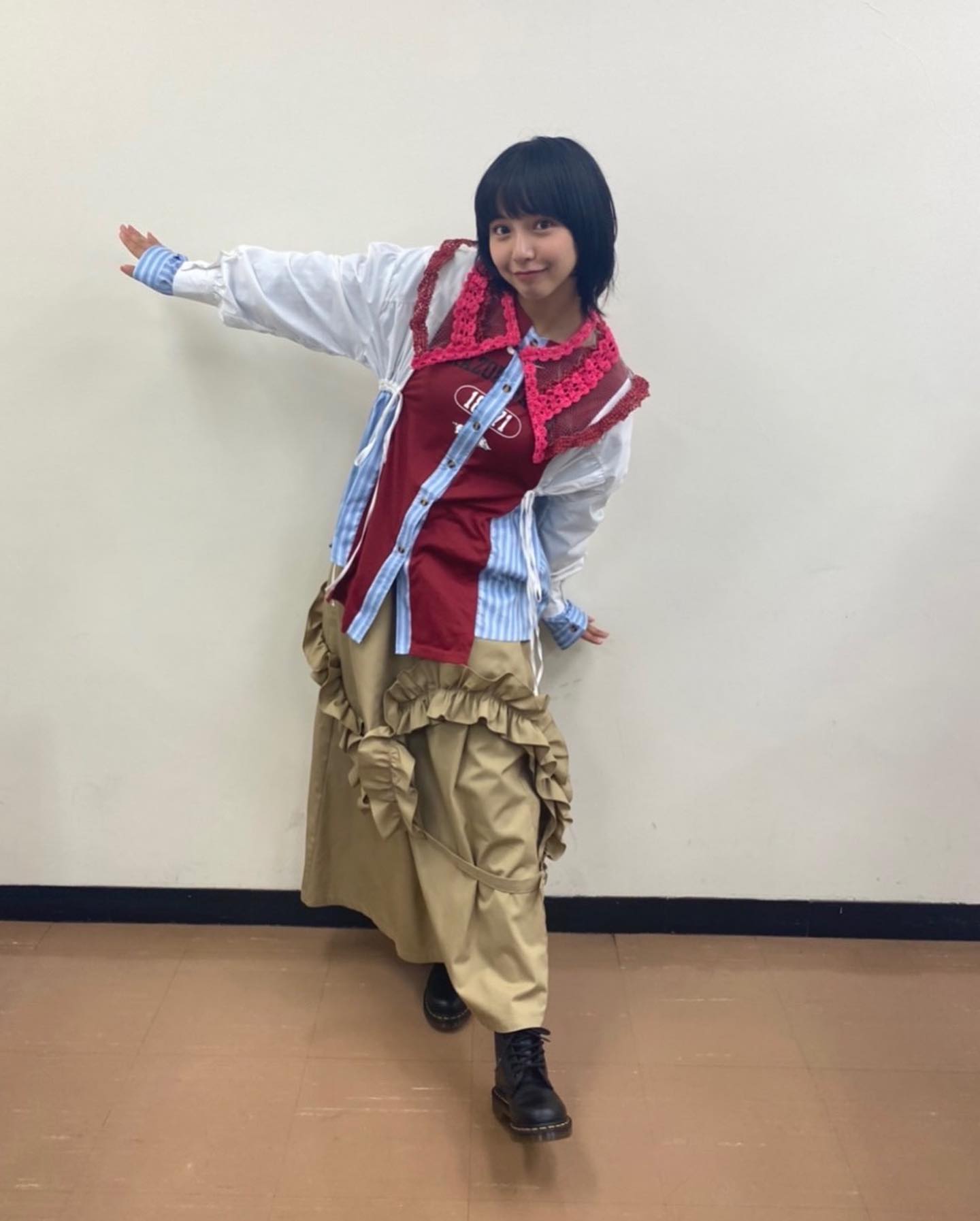 山之内すず 超絶可愛い😍オフショットにファン悶絶💘